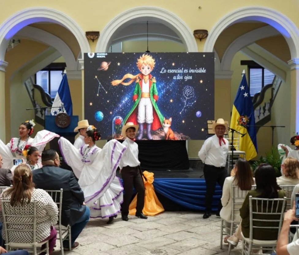 Alcaldía reúne a estudiantes en jornada cultural dedicada a “El Principito”