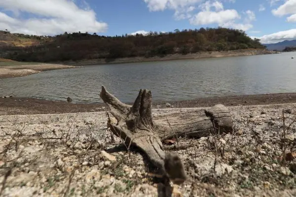 ¡Preocupante! Alcaldía mantiene alerta por escasez de agua y advierte que los meses más difíciles están por venir