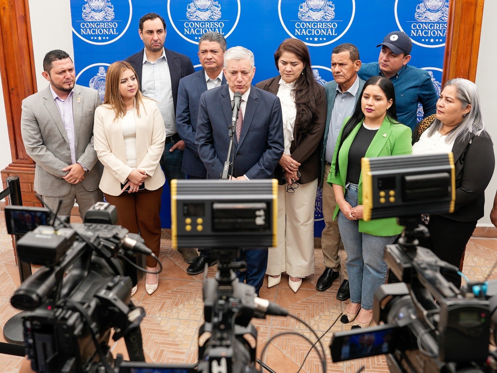 CN y ENEE acuerdan solucionar problema de apagones en zona sur en próximos 15 días