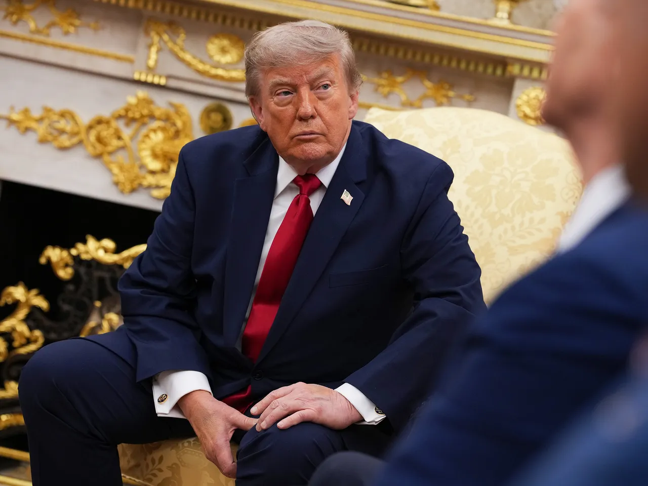 Donald Trump vuelve a bromear con una candidatura en 2028 pese al límite constitucional