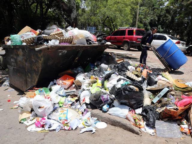 ¿En qué consiste la Ley de Residuos Sólidos y por qué MiAmbiente insiste en su aprobación?