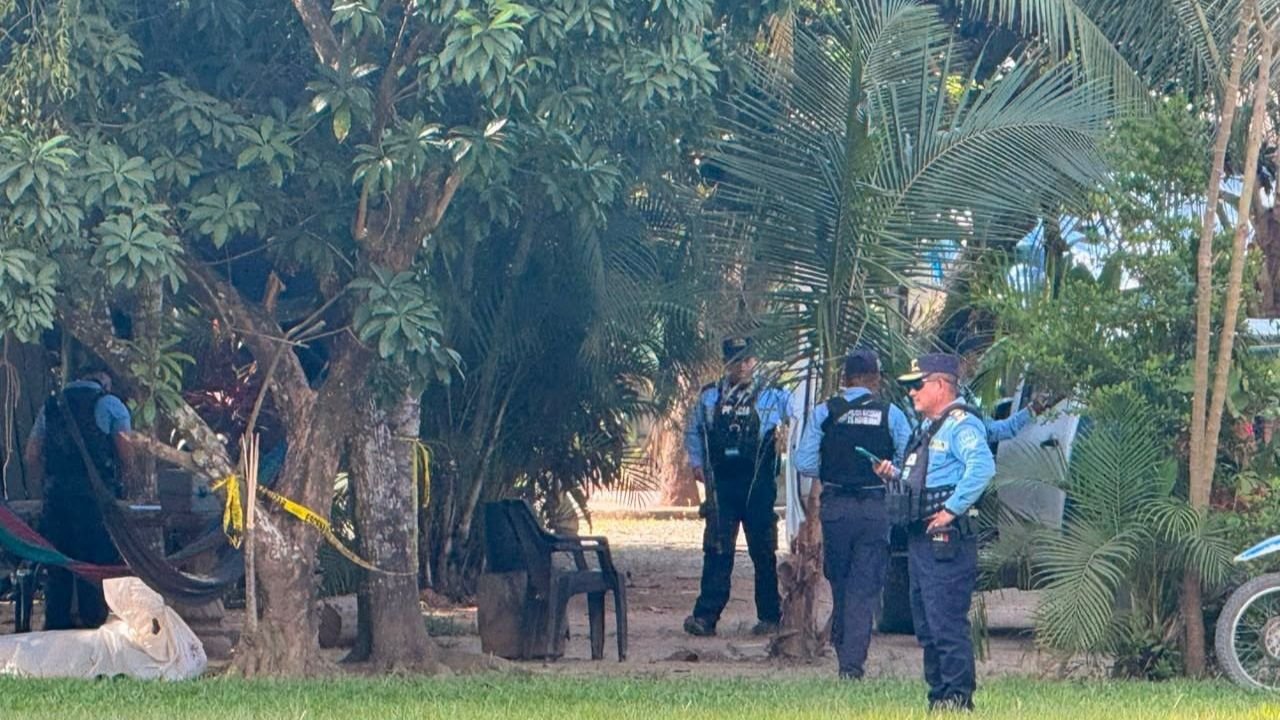 Esto se sabe de los dos hombres asesinados a disparos en centro turístico de Atlántida