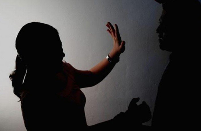 Más de 400 denuncias por violencia doméstica y maltrato familiar han sido recibidas en 2026